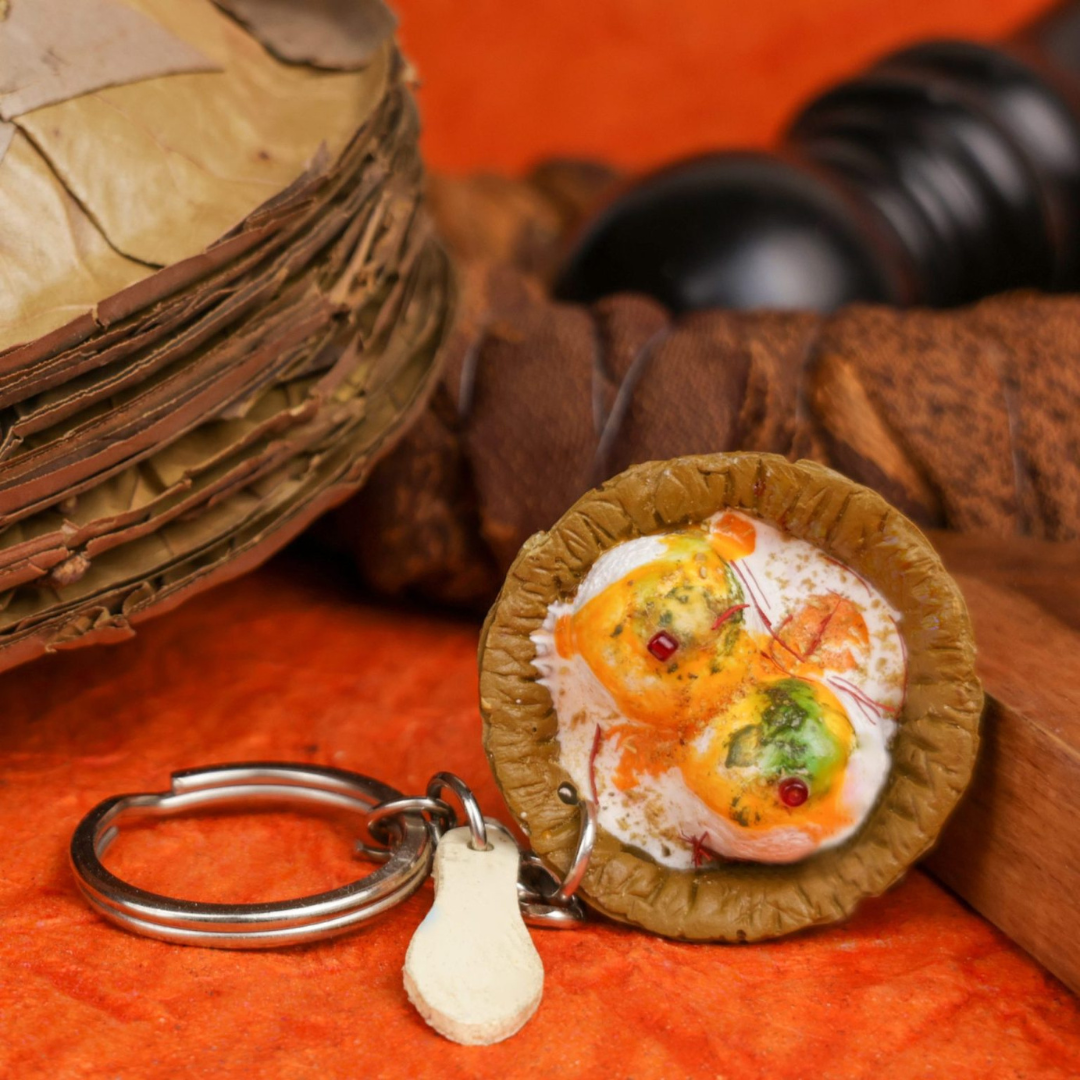 Dahi Vada Miniature Keychain