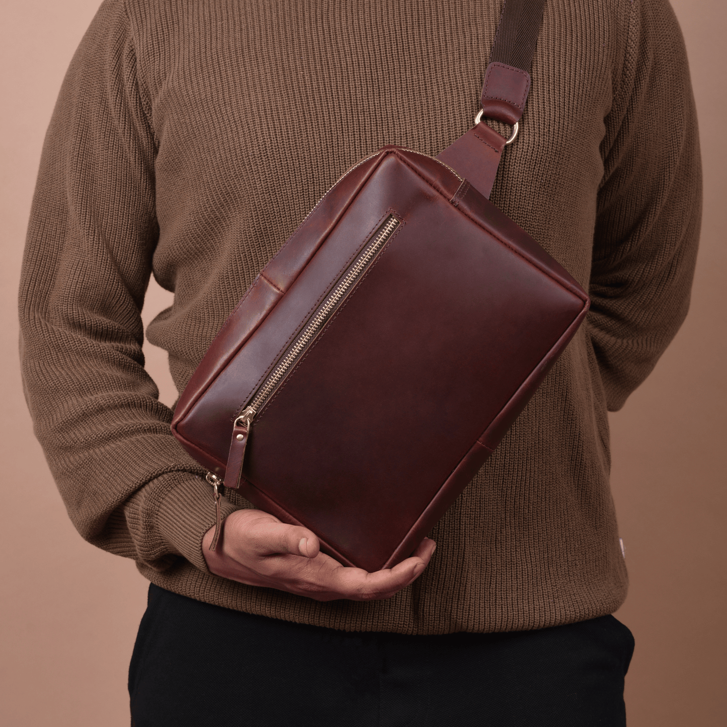 Get set rider Genuine Leather Chest Bag Sepia Wine