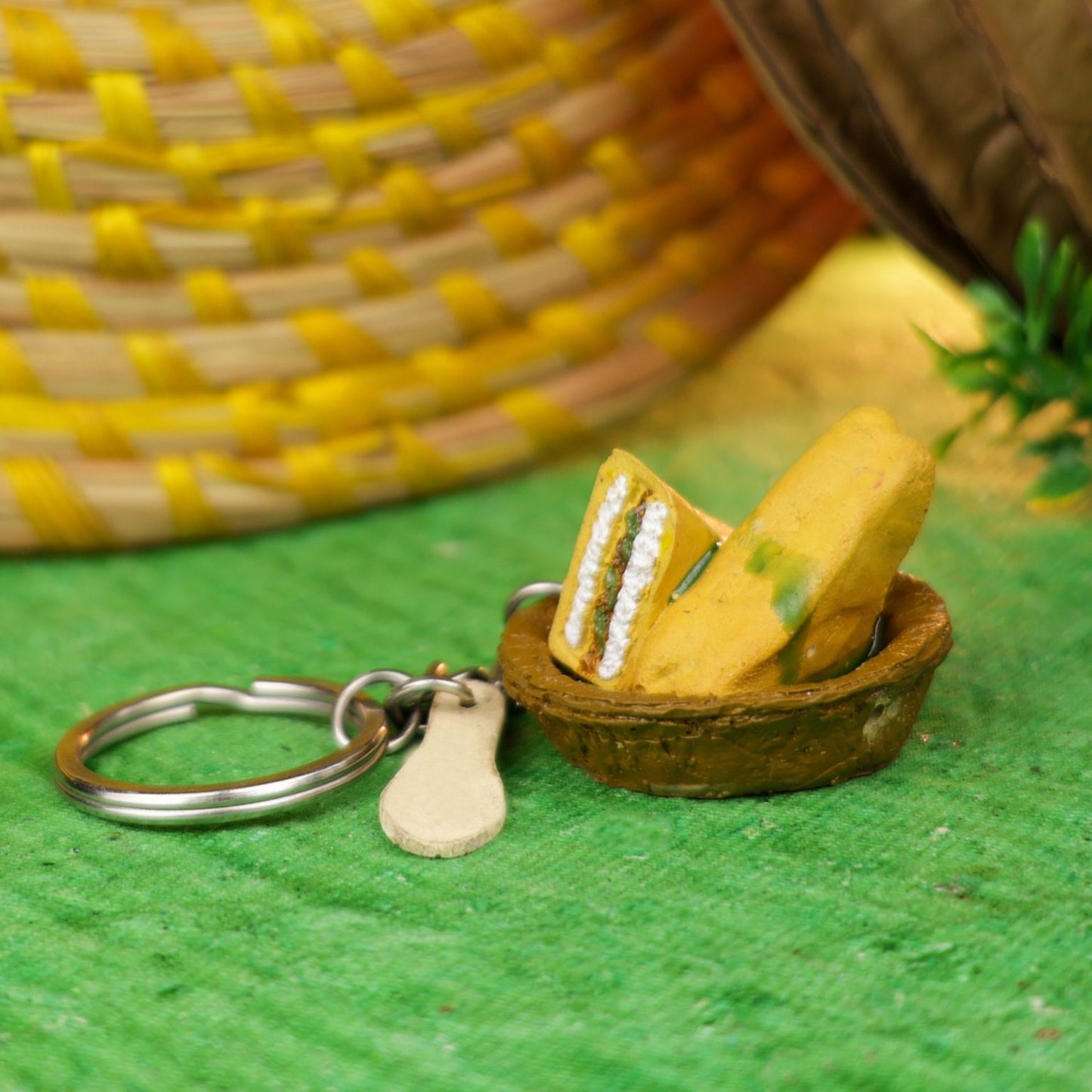 Bread Pakora Miniature Keychain